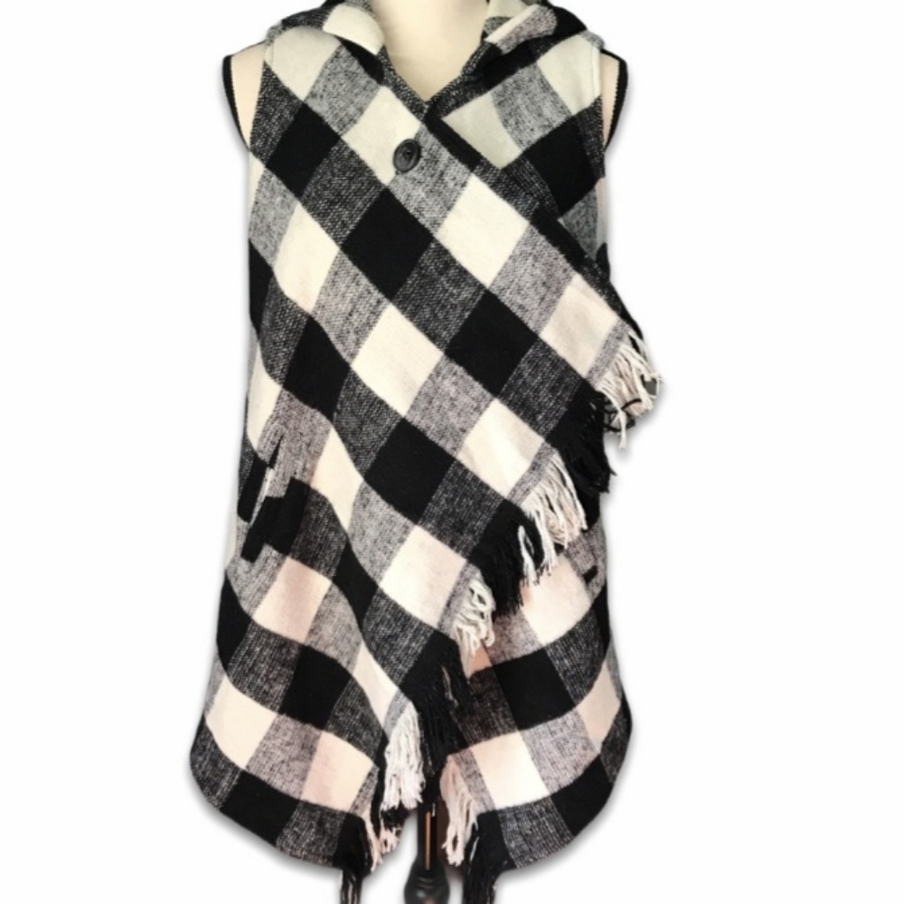 Jolt black white plaid hooded pockets fringe trim wrap poncho cloak Women Sz XS